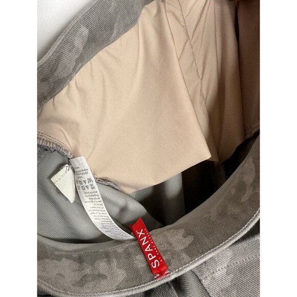 SPANX Jean-ish Ankle Pull On Leggings Stone Wash Camo‎ Women's Size Medium - Picture 6 of 7